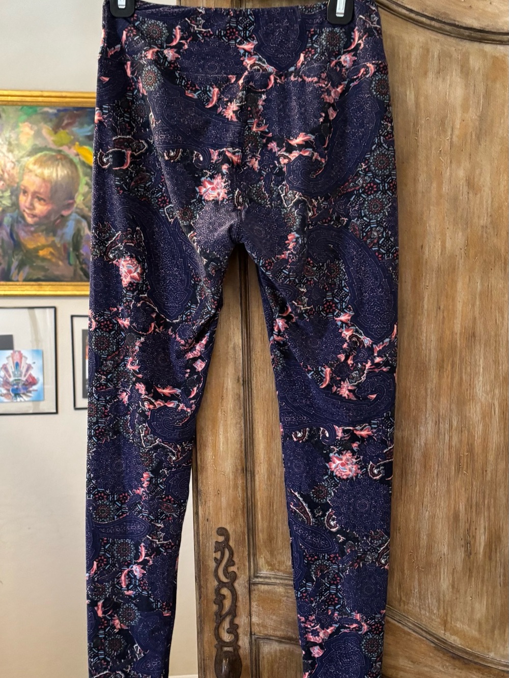 LuLaRoe Purple Leggings with Pink Paisley & Floral Accents